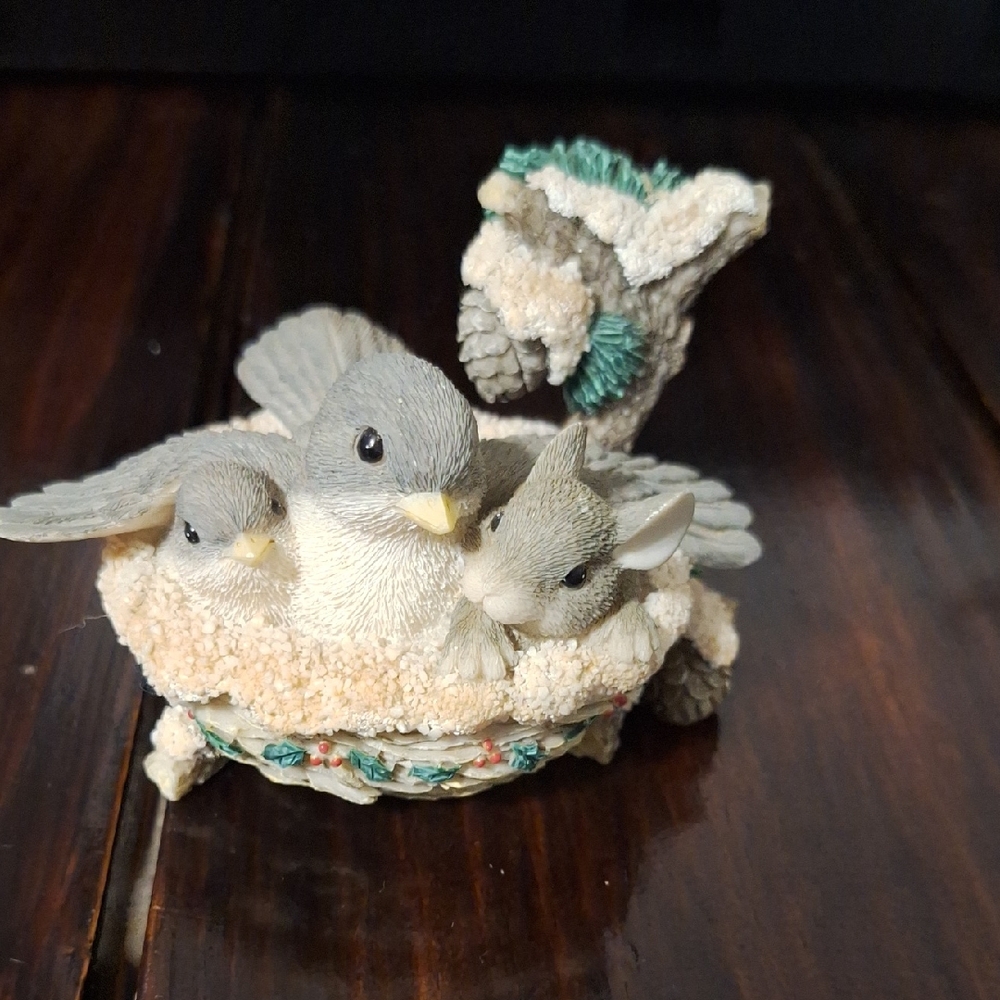 Charming Gray and Cream Bird Figurine Set